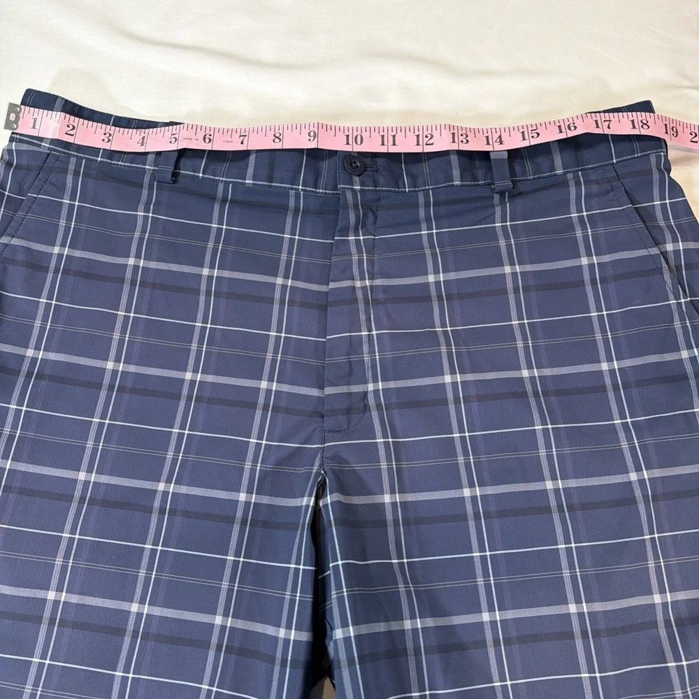Nike Golf Dri-Fit Shorts Mens 36 Blue‎ Plaid Polyester Spandex Performance - Picture 3 of 9